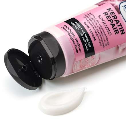 Kondicionér na vlasy Keratin Repair Balea PROFESSIONAL