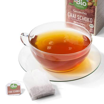 Bio čajna mešanica Chai Schoko s kakavom, ingverjem in cimetom (20 x 2 g) dmBio