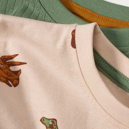 Langarmshirts mit Ripp-Struktur + Dino-Muster, grün + beige, Gr. 122 ALANA