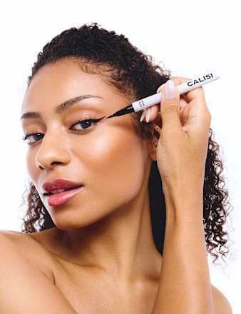 Liquid Eyeliner Easy Wing CALISI BEAUTY