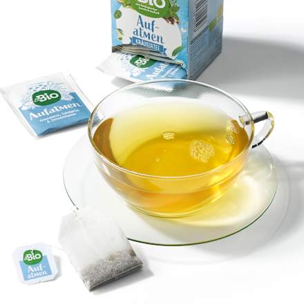 Kräutertee "Aufatmen" mit Krauseminze, Eukalyptus & Zitronenthymian (20 Beutel) dmBio