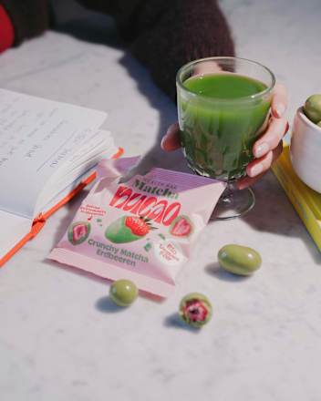 Trockenfrüchte, Matcha Crunchy Strawberries, Erdbeeren mit Schokolade nucao