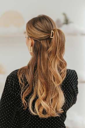 Haarklammer, Gold-Optik Langhaarmädchen