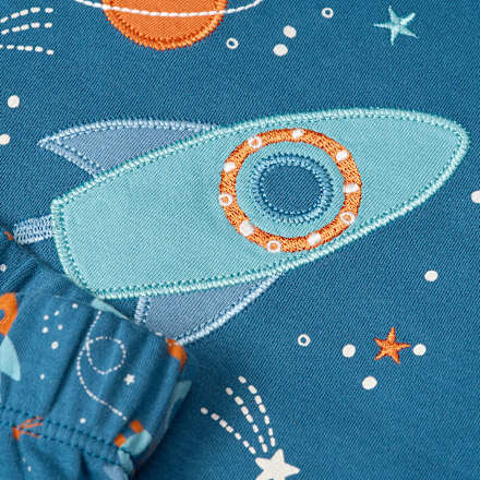 Schlafanzug mit Weltraum-Muster, blau & orange, Gr. 134/140 ALANA