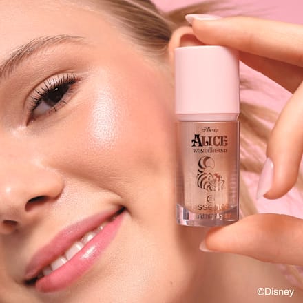 Tekući highlighter Alice in Wonderland – 01 Grin & Glow essence