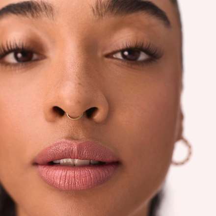 Lakier do ust Shine Bomb Lip Lacquer 010 French Silk CATRICE