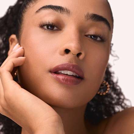 Lakier do ust Shine Bomb Lip Lacquer 070 Hottie CATRICE