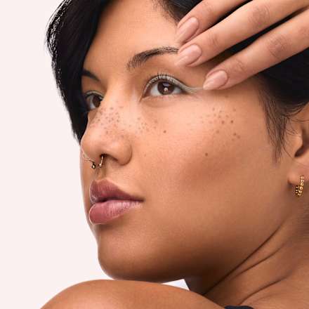 Kohl Kajal Waterproof 140 Frosty Mint CATRICE