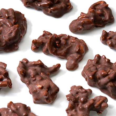 Brezeln, Schoko-Brezel-Splitter mit Himbeerstückchen dmBio