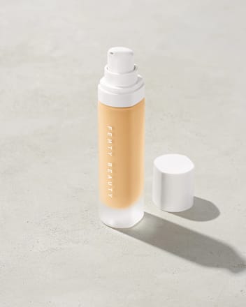 Pro Filter tekući puder Soft Matte – 130 FENTY BEAUTY