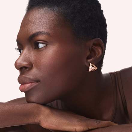 Blush Soft Blur Powder 020 Coral Cloud CATRICE