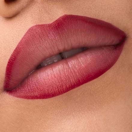 tužka na rty Gel Glide Long-Lasting 030 Left On Red CATRICE