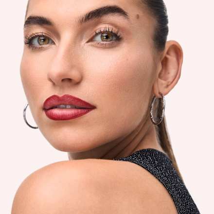 tužka na rty Gel Glide Long-Lasting 030 Left On Red CATRICE