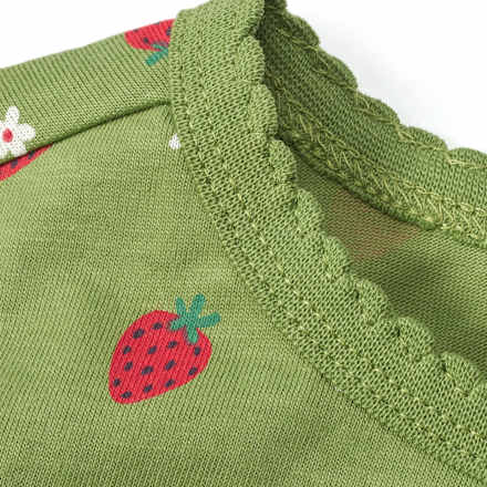 Langarmshirt mit Erdbeer-Muster, grün, Gr. 104 ALANA