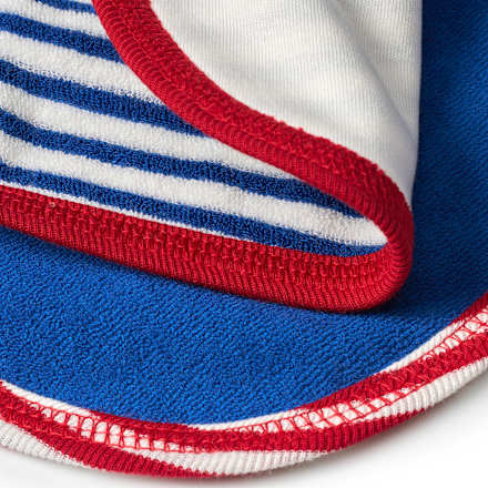 Lätzchen mit Streifen & Krebs-Motiv, blau + weiß ALANA