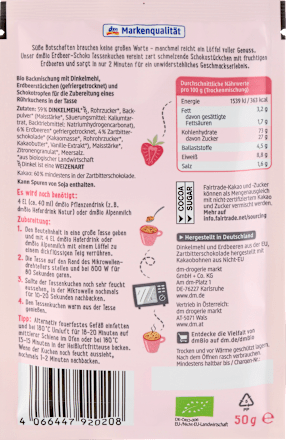 Bio kolač v skodelici z jagodami in čokolado dmBio