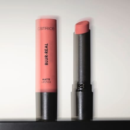 Pomadka matowa do ust Blur-Real Matte Lipstick 010 Blur Me Baby CATRICE