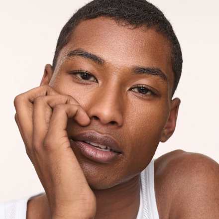 Mascara Curl It Volume & Curl 010 Deep Black CATRICE