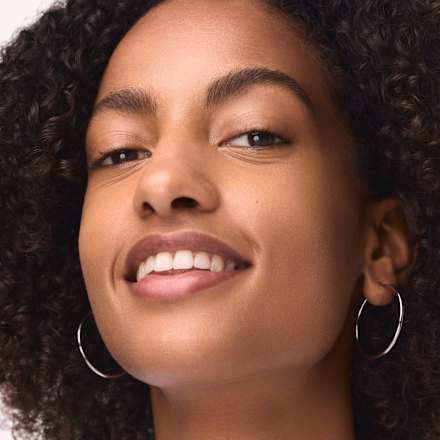 Ceruzka na obočie Shape & Shade - 030 Toffee Touch CATRICE