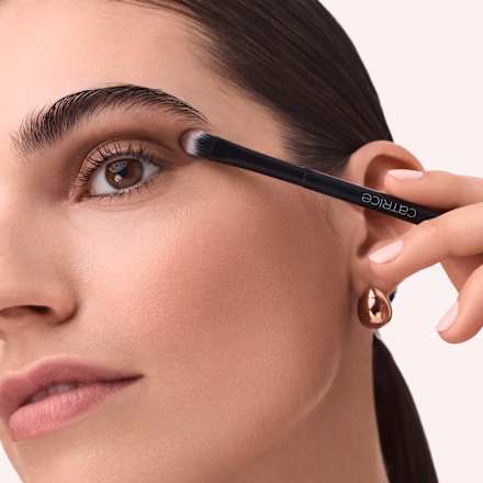 Štetec na očné tiene Effect Duo Brush CATRICE