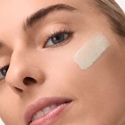 CC Krém Skin Perfector - 010 Green, Shift, Go! CATRICE