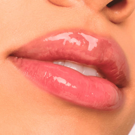 Lesk na pery Filler Supreme - 010 High Gloss, Low Drama CATRICE