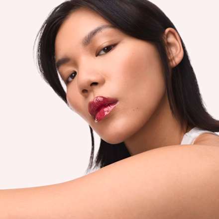 Lesk na pery Filler Supreme - 060 Too Juicy To Care CATRICE