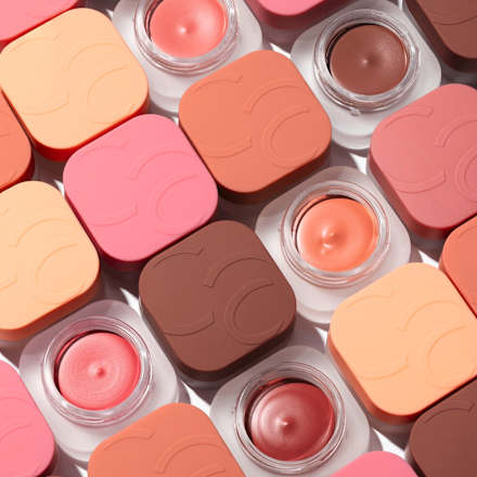 Fard obraz Velvet Pudding Blurr 020 CATRICE