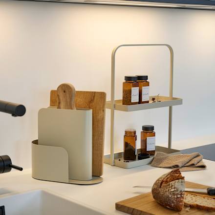 Halterung für Schneidebretter aus Metall, beige (23x11x21 cm) dm home