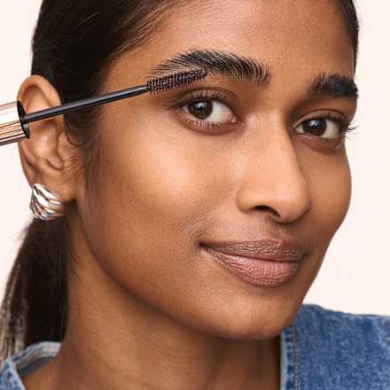 Mascara Pure Volume Magic Brown 010 Burgundy Brown CATRICE