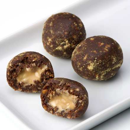 Bliss Balls, Cashew-Mango dmBio