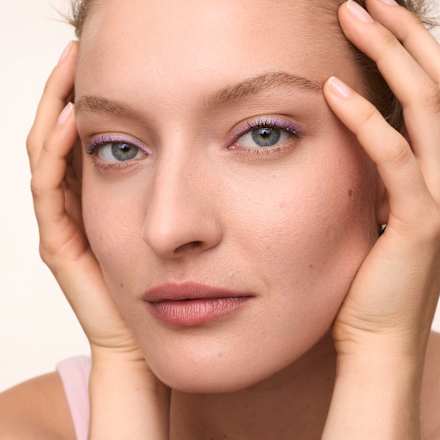 Kredka do oczu Kohl Kajal Waterproof 090 La La Lavender CATRICE