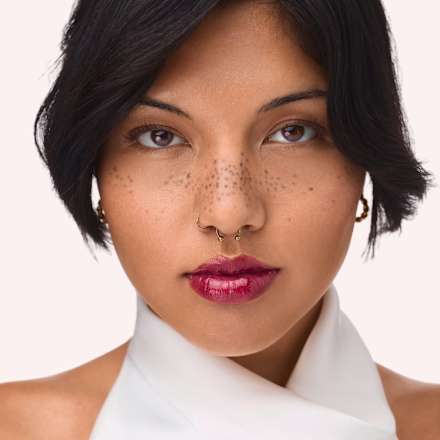 Błyszczyk do ust Filler Supreme 040 Drama Certified CATRICE