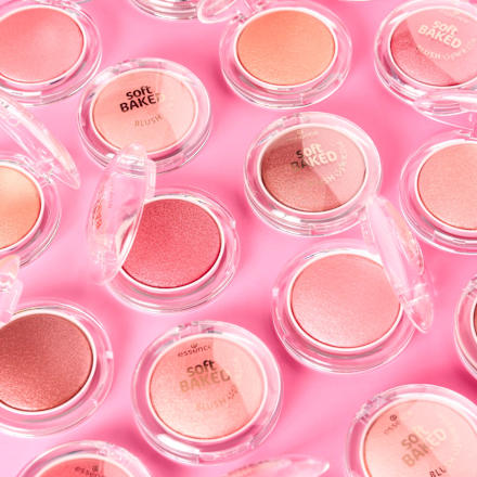 Lícenka Soft Baked - 40 Think Pink essence