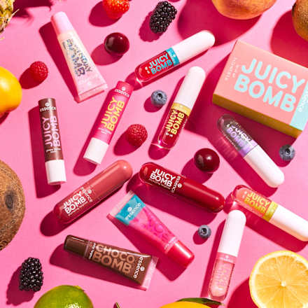 Lippenbalsam Juicy Bomb Glossy Butter Balm 08 Cherrything I Want essence