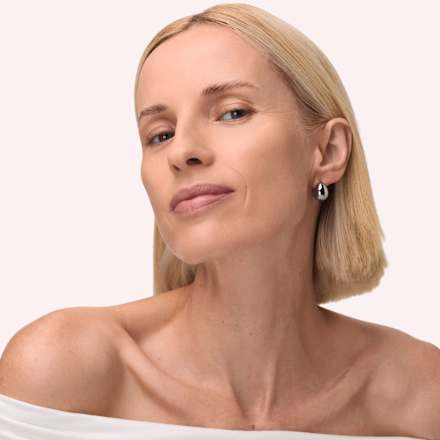 Puder w kompakcie Soft Blur Matte Airbrush 020N CATRICE