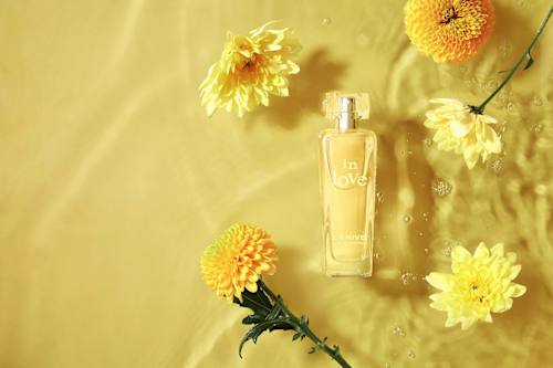 In Love Eau de Parfum LA RIVE