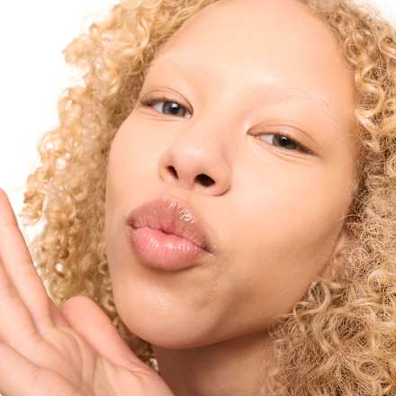 olej na rty Hydra Kiss 01 Kiss From A Rose essence