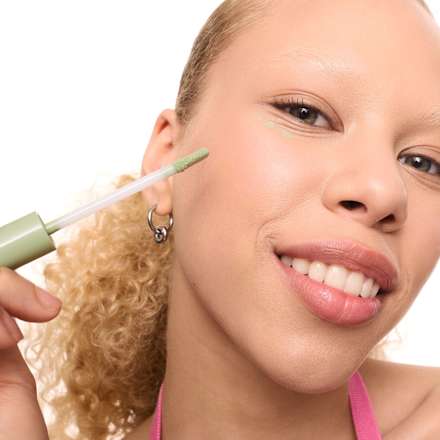 Concealer Correct & Conceal 100 Universal essence