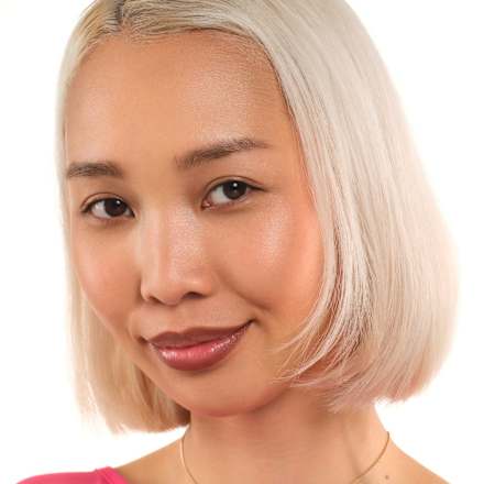 Matita labbra POUT line - n. 04 essence