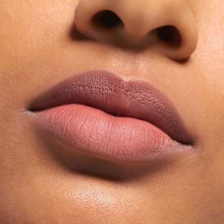 Tekutý matný rúž Blur Soufflé Matte - 02 Spice Filter essence