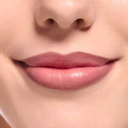 Ceruzka na pery 8h matte comfort - 22 Ash Attitude essence