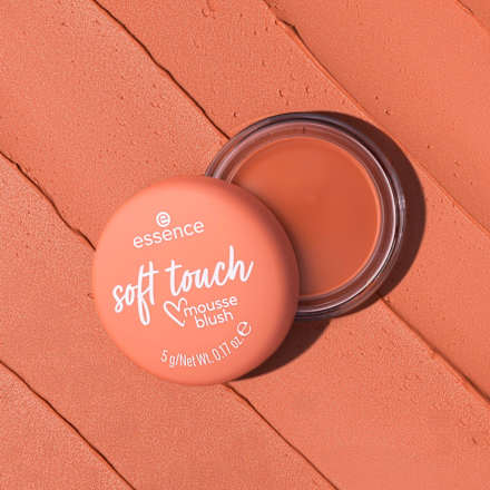 Róż do policzków w musie Soft Touch Mousse Blush 10 Cozy Clay essence