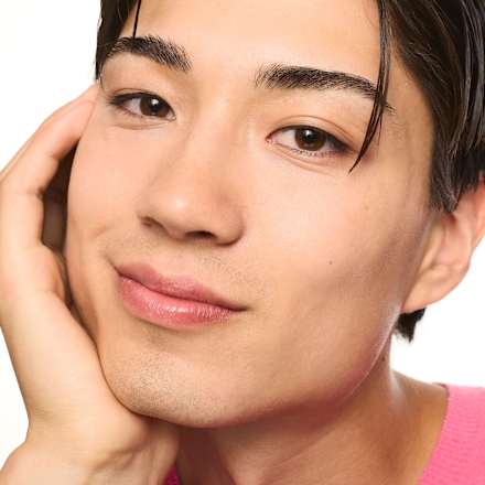 tužka na oči tiny tip 01 Deep Black essence