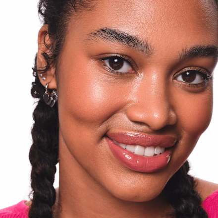 Lippenstift Glossy Glaze High Shine 05 Maple Me Crazy essence