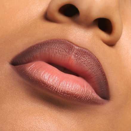 Konturówka do ust Poutline soft glide 04 Cocoa Me Crazy essence