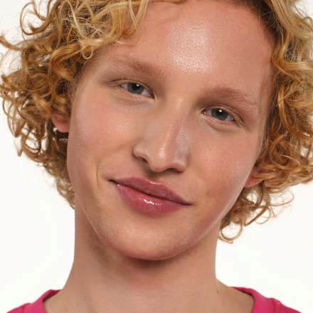 Kuracja do ust z gliceryną GLOWcerin 02 Glow Me Maybe essence