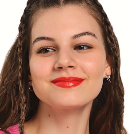 Pomadka do ust Satin Glow 07 Coral It A Day essence