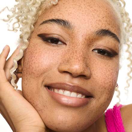 Eyeliner Gel Stay Play 02 But First Espresso essence