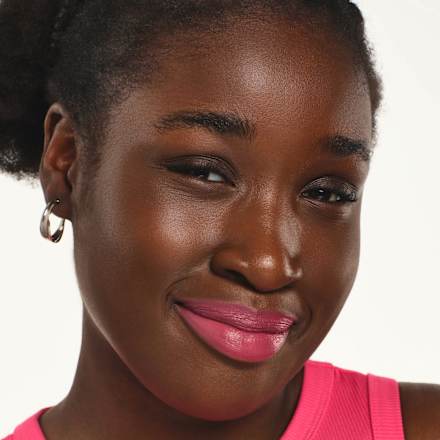 Lippenstift Satin Glow Luminous Shine 08 Fuchsionista essence